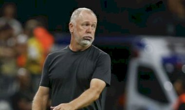 Corinthians demite Mano Menezes; veja provável substituto