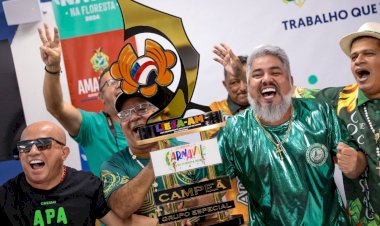 Aparecida se consagra tricampeã do Grupo Especial das escolas de samba de Manaus