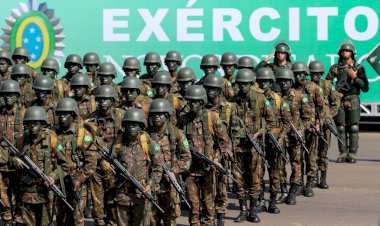 Exército exonera de postos de comando militares investigados por atos golpistas