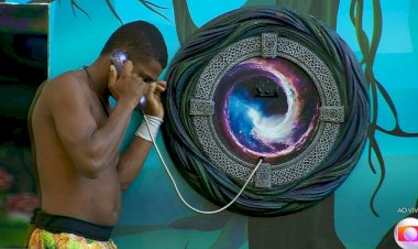 Davi atende o Big Fone e está no paredão do BBB