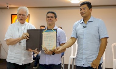 Prefeitura de Manaus recebe terrenos no bairro de São Raimundo para a regularização de moradias