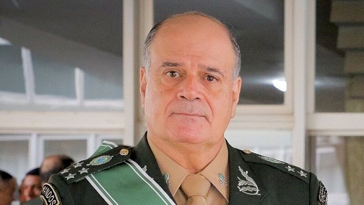 Ex-comandante do Exército confirma reuniões sobre “minuta do golpe”, dizem fontes da PF