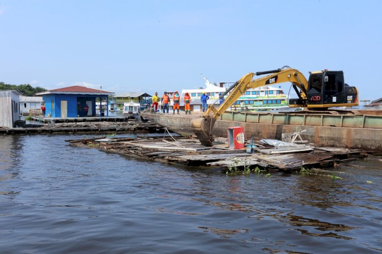 Operação para retirada de flutuantes do Tarumã-Açu inicia em Manaus