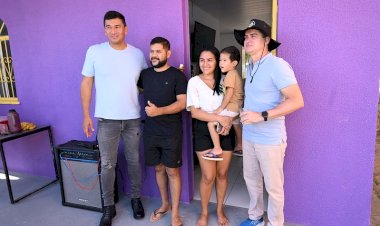 Prefeito entrega mais dez moradias reformadas pelo programa ‘Casa Manauara’