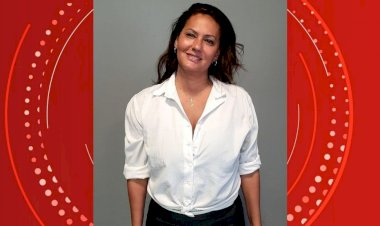 Após ser denunciada por pais de alunos, professora do ES ganha mais com vídeos sensuais no OnlyFans e Privacy do que dando aula