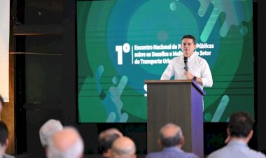 Prefeito de Manaus abre ‘1° Encontro Nacional de Políticas Públicas sobre os Desafios e Melhorias do Setor de Transporte Urbano’