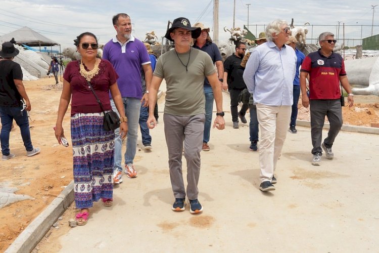 Prefeito David Almeida anuncia data de entrega da segunda etapa do Parque Amazonino Mendes