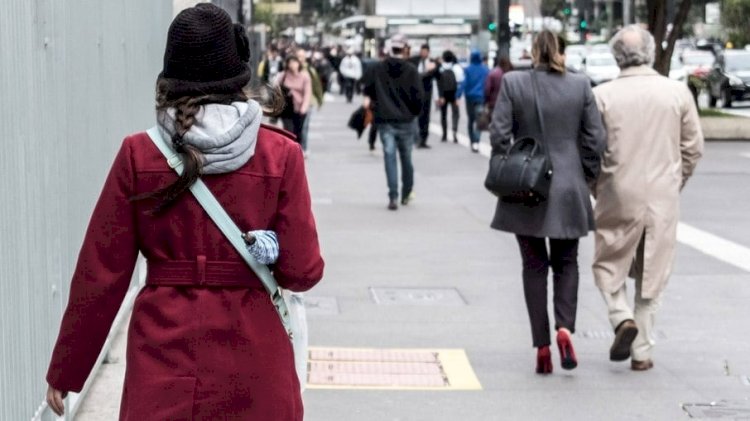 Frente fria chega e mínima é de 1ºC no RS e 16ºC em SP