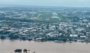 Empresas cancelam voos para Porto Alegre e aeroporto suspende operações
