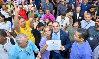 Roberto Cidade preside Sessão Especial alusiva ao Dia do Líder Comunitário e reúne mil representantes da classe