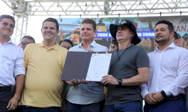 Prefeito anuncia chegada do ‘Asfalta Manaus’ no Cidade de Deus