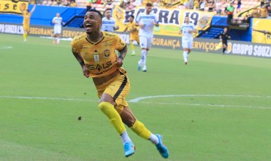 Arena da Amazônia é palco de empate que mantém Amazonas FC fora da zona de rebaixamento