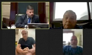 Vídeo mostra ex-prefeito Cesar Maia sem calças durante sessão da Câmara; assessoria fala em 'indisposição repentina'