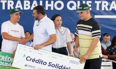 Em Coari, Governador Wilson Lima entrega oito escolas reformadas, anuncia recuperação de ruas e fomento para agricultura; Investimento passa dos R$ 31 milhões