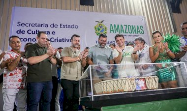 Na primeira noite do 57º Festival de Parintins, Wilson Lima apresenta proposta do novo Bumbódromo de Parintins