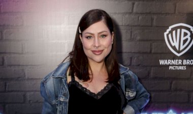 Pitty passa por cirurgia de emergência e cancela shows