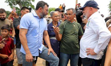 Em visita a comunidades de Manaquiri, Alvarães e Tefé, Governador Wilson Lima reforça pedidos de apoio no enfrentamento à estiagem ao presidente da República