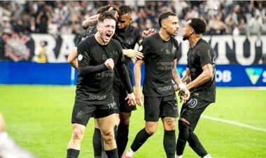 Corinthians vence, se afasta do Z-4 e complica o Palmeiras na luta pelo título, pela 32ª Rodada do Campeonato Brasileiro Série A