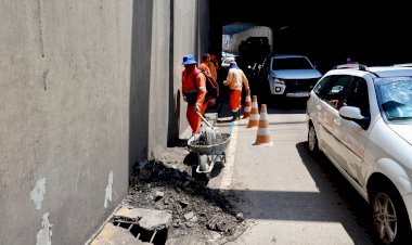 Prefeitura intensifica ações emergenciais de limpeza e desobstrução no viaduto das avenidas Darcy Vargas com Ephigênio Salles