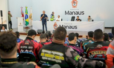 Prefeitura de Manaus promove audiência pública para ouvir motociclistas que trabalham em transporte por aplicativo
