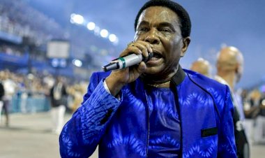 Neguinho da Beija-Flor anuncia aposentadoria após desfile de 2025