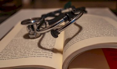 Estudantes brasileiros de Medicina relatam casos de assédio e tortura em faculdades na Bolívia; aluno tirou a própria vida