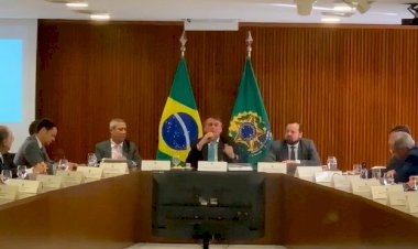 Juristas divergem sobre teses jurídicas que podem condenar Bolsonaro por golpe