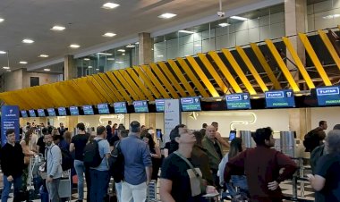 Atrasos e cancelamentos de 75 voos deixam aeroporto de Congonhas abarrotado