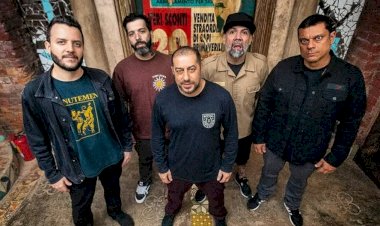 Banda CPM 22 tem van assaltada a caminho de show no Rio