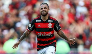 Flamengo vence o Internacional no Maracanã e  acaba com chance de título do time gaúcho, pela 36ª Rodada do Campeonato Brasileiro Série A