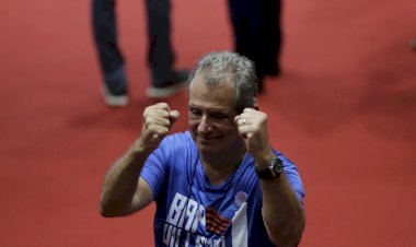 Luiz Eduardo Baptista, o Bap, é eleito presidente do Flamengo; veja promessas e desafios