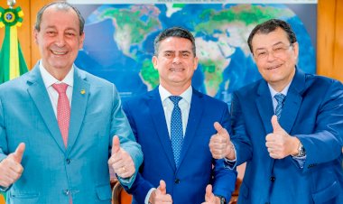 Prefeito David Almeida destaca atuação de Omar Aziz e Eduardo Braga em defesa dos empregos na Zona Franca de Manaus