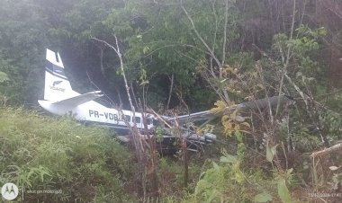 Avião Cessna Caravan sofre excursão de pista e atinge área de mata na Terra Yanomami em Roraima