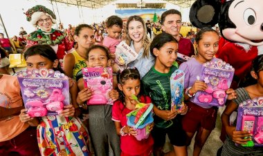 Comunidade Bom Sucesso, na zona rural, recebe ação natalina da Prefeitura de Manaus