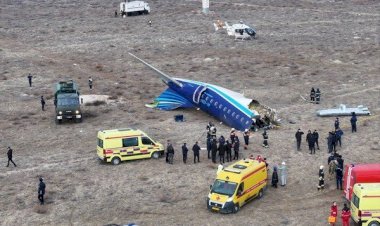 Avião com mais de 60 pessoas cai no Cazaquistão