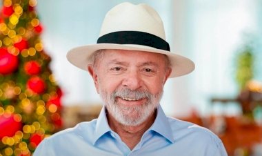 Lula prepara decreto para aumentar salário mínimo para R$ 1.518 em janeiro