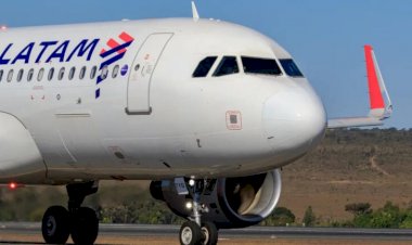Avião da Latam declara emergência e faz pouso forçado em Brasília