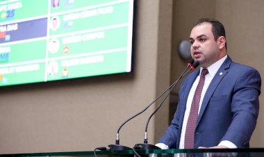 Presidente Roberto Cidade apresenta PL que propõe regulamentação no uso da Inteligência Artificial no Amazonas