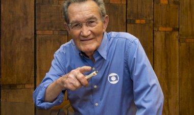 Morre aos 92 anos Léo Batista, a voz marcante do jornalismo brasileiro