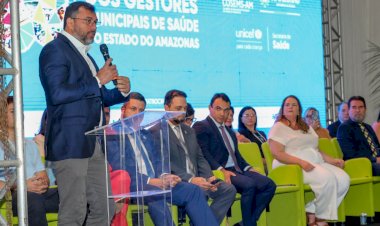 Governador Wilson Lima destaca fortalecimento da rede pública de saúde do Amazonas durante abertura de evento com gestores municipais