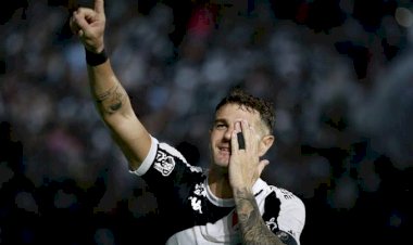 Vasco vence o Botafogo, avança para a semifinal e elimina o rival do Carioca.