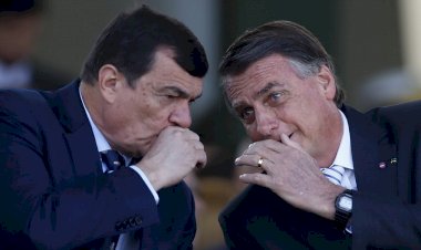 Cúpula militar alertou ex-ministro da Defesa sobre submissão a Bolsonaro