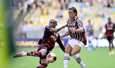 Flamengo e Fluminense vão fazer a final do Campeonato Carioca, o Flamengo venceu o Vasco duas vezes 1x0 e 2x1. E o Fluminense venceu e empatou com o Volta Redonda 4x0 e 0x0
