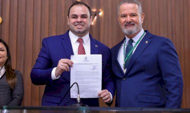 Presidente Roberto Cidade divulga cronograma do concurso público da Aleam, com 100 vagas para chamamento imediato e 200 para cadastro reserva