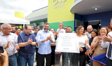 Governador Wilson Lima reinaugura Caic Alexandre Montoril reformado no bairro Petrópolis, zona sul