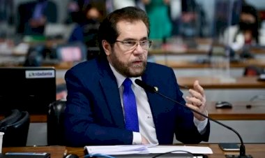 Marina Silva reage a senador que disse que queria enforcá-la: 'Psicopata'