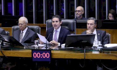 Motta diz a aliados que chance de pautar projeto que anistia golpistas do 8 de janeiro é 'zero'