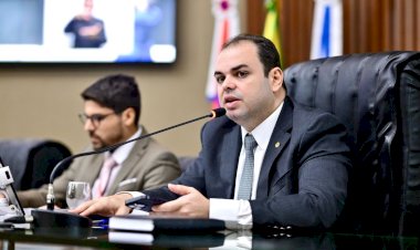 Roberto Cidade reforça lei de sua autoria que propõe o desenvolvimento de programa educativo para o uso de mídias sociais e jogos eletrônicos