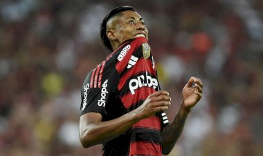Justiça nega sigilo e autoriza envio de provas contra Bruno Henrique, do Flamengo, a STJD e CPI