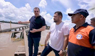 Após articulação de Roberto Cidade junto ao DNIT, balsa para porto provisório chega a Borba e deve entrar em operação no dia 15 deste mês